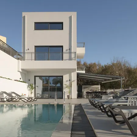 Villa Emjo Villa, By The Sea, Stroll To & Dining, By Thinkvilla