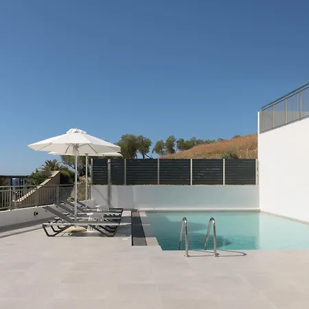Emjo Villa, By The Sea, Stroll To & Dining, By Thinkvilla Pánormos